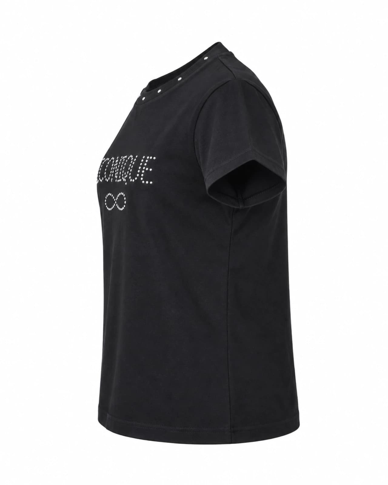 Remera Beatriz Tachas — Perfil derecho